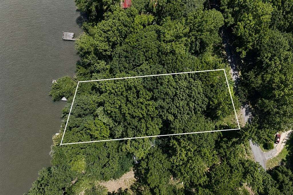 0.73 Acres of Residential Land for Sale in Waterloo, South Carolina