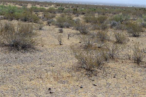 2.35 Acres of Residential Land for Sale in Golden Valley, Arizona