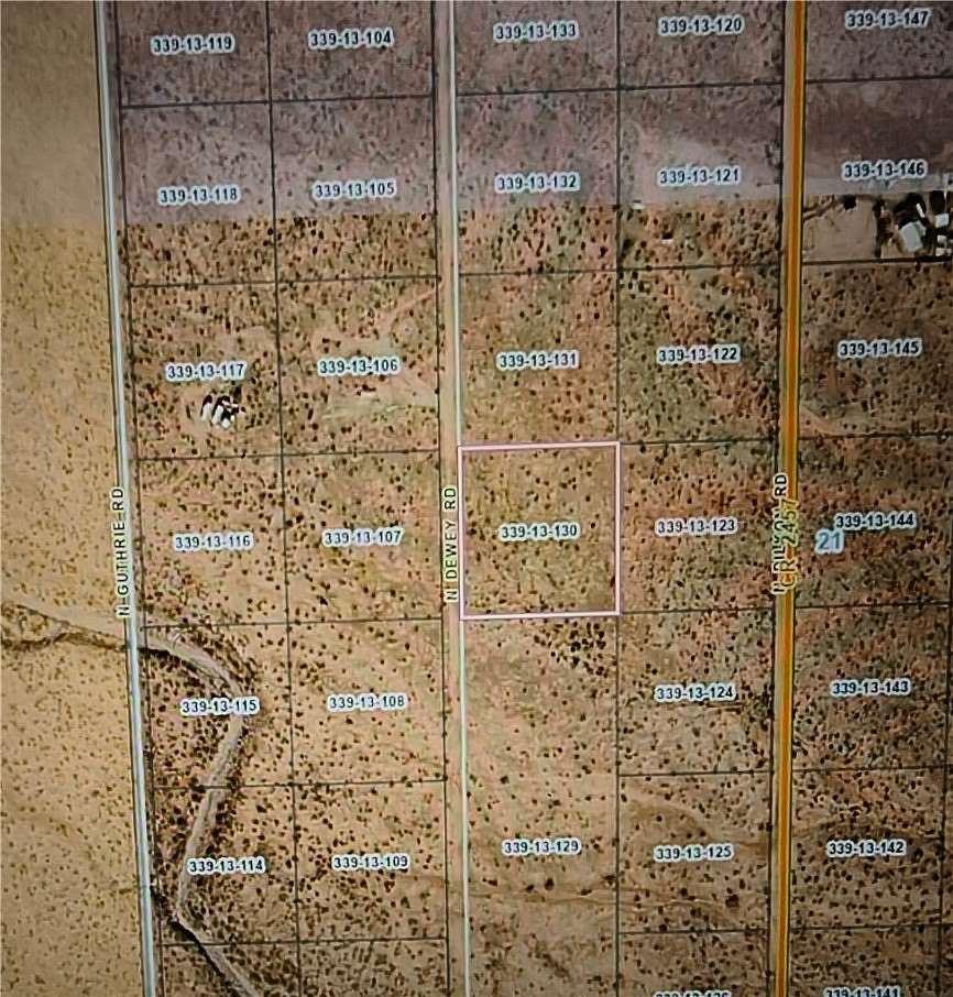 2.35 Acres of Residential Land for Sale in Golden Valley, Arizona