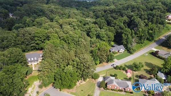 0.68 Acres of Land for Sale in Guntersville, Alabama