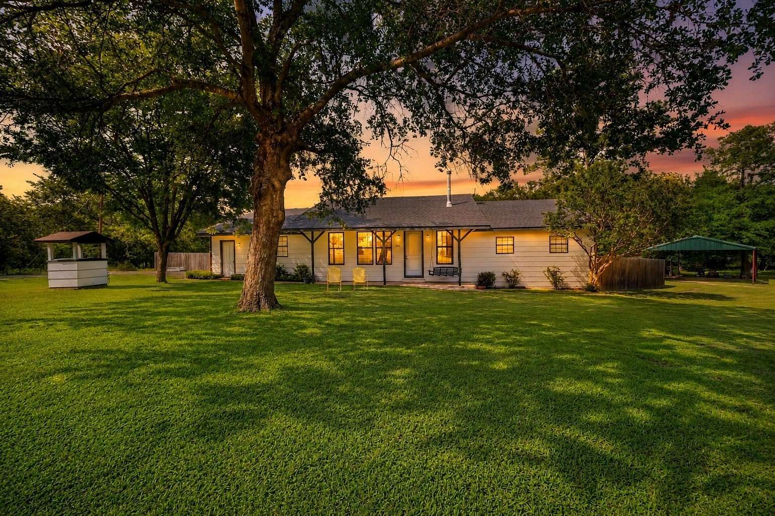 2.17 Acres of Land with Home for Sale in Quinlan, Texas