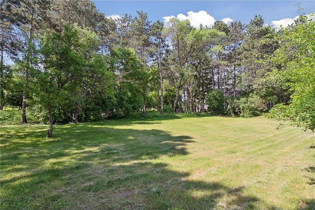 0.3 Acres of Residential Land for Sale in North Hudson, Wisconsin
