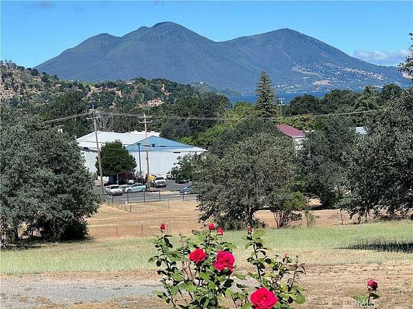 3.13 Acres of Residential Land for Sale in Clearlake, California