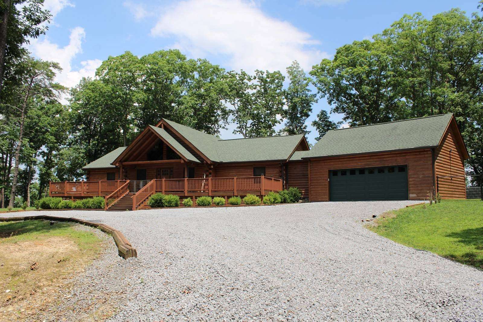 10.6 Acres of Land with Home for Sale in Cloudland, Georgia