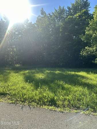 0.32 Acres of Residential Land for Sale in Niskayuna, New York