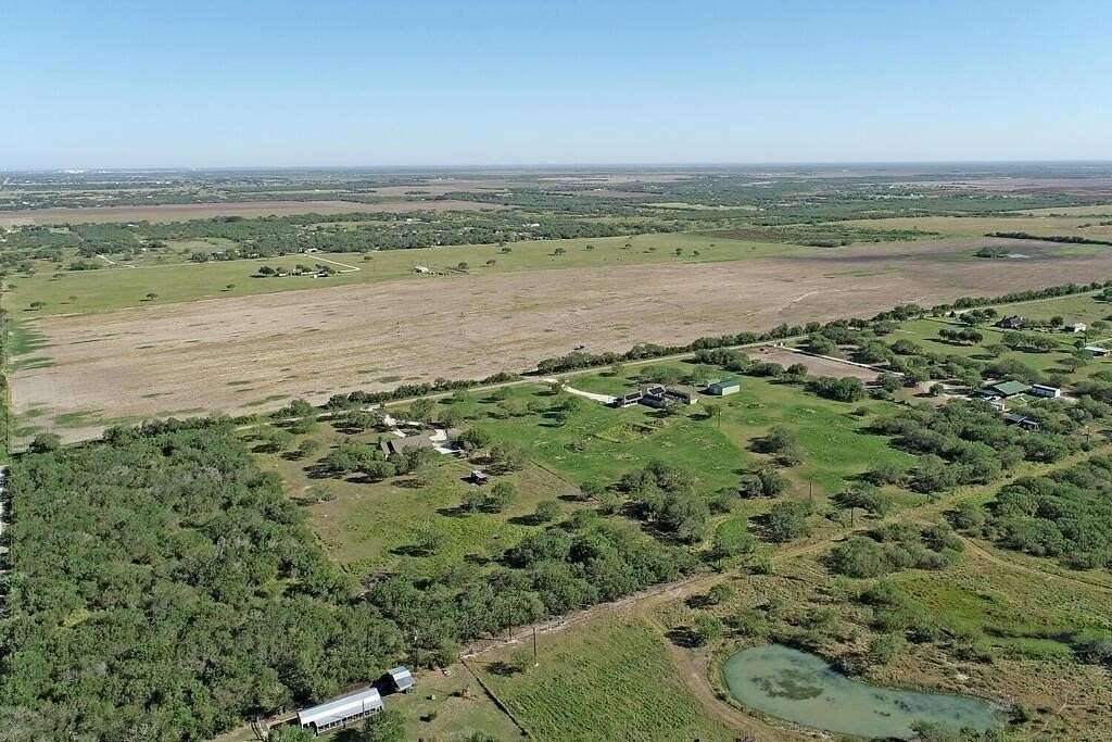 10 Acres of Land for Sale in Kingsville, Texas
