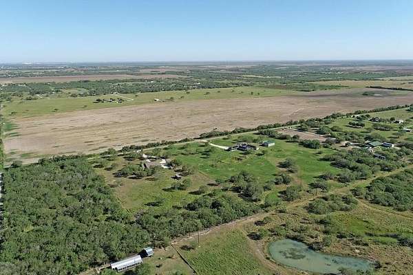 10 Acres of Land for Sale in Kingsville, Texas
