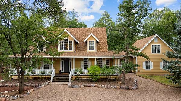 2.54 Acres of Land with Home for Sale in Pinetop, Arizona