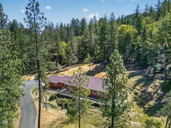 3.53 Acres of Land with Home for Sale in Rogue River, Oregon