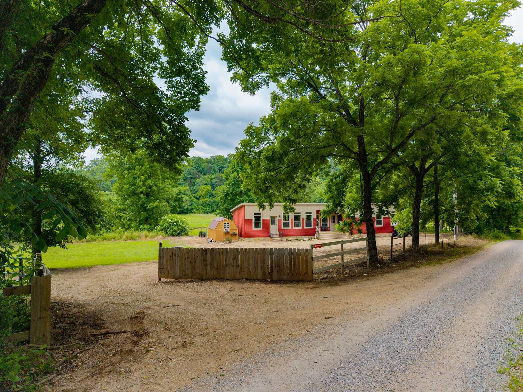 23 Acres of Land with Home for Sale in Thornfield, Missouri