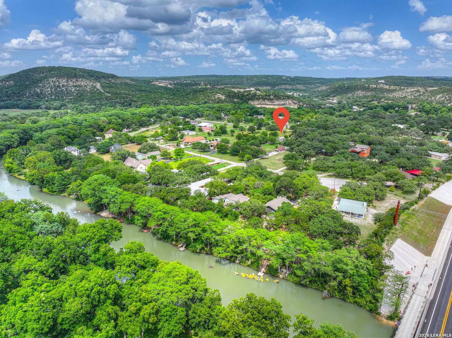 1 Acre of Residential Land for Sale in Canyon Lake, Texas