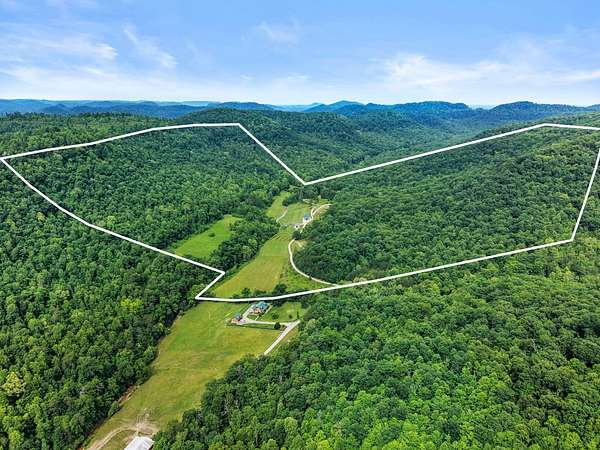 168 Acres of Land for Sale in Irvine, Kentucky