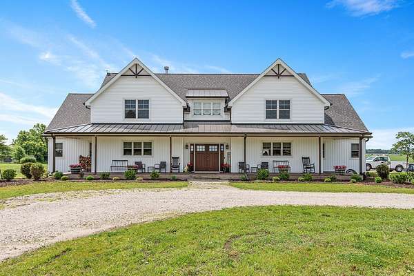 10.3 Acres of Land with Home for Sale in Minooka, Illinois