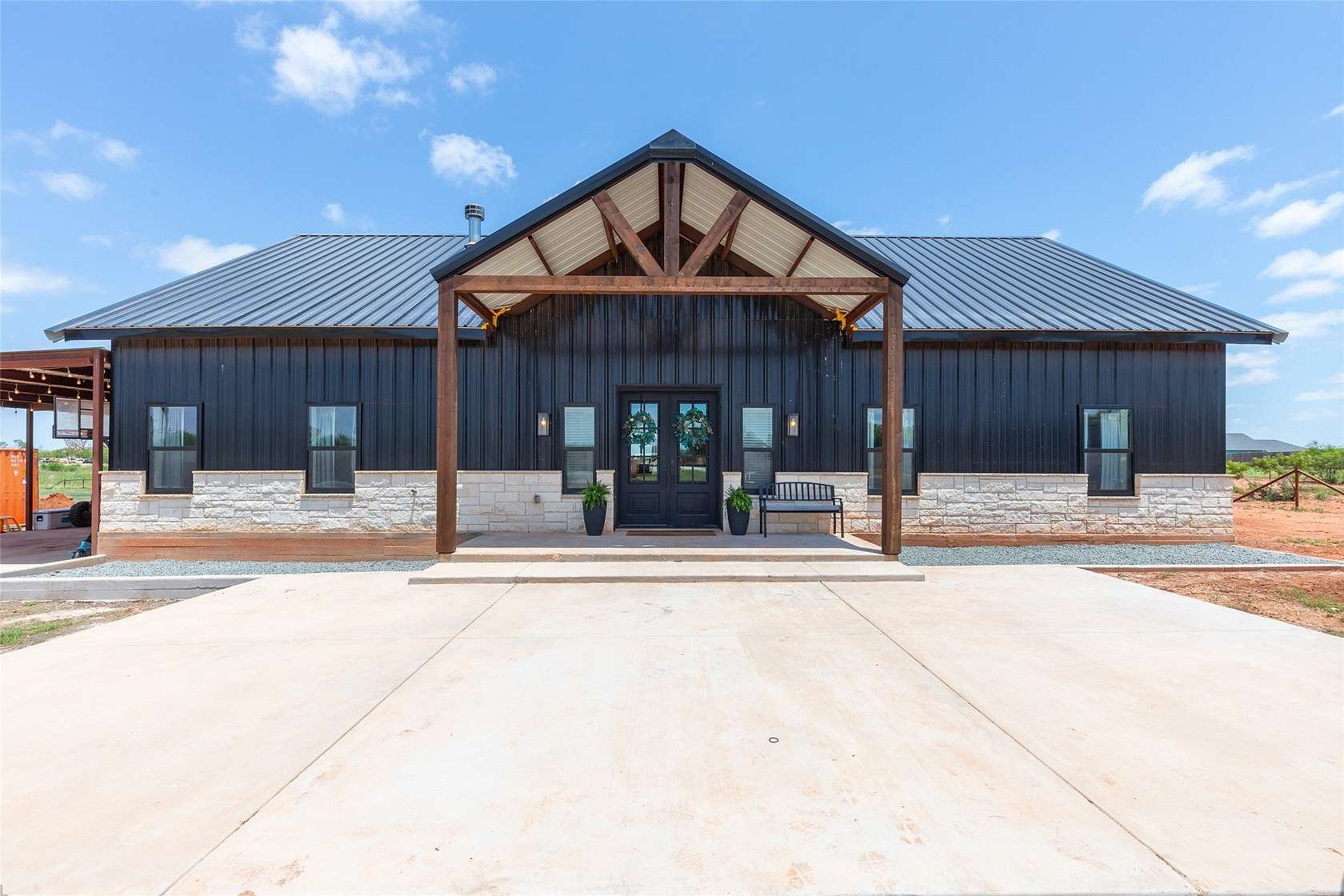 2.27 Acres of Land with Home for Sale in Tuscola, Texas