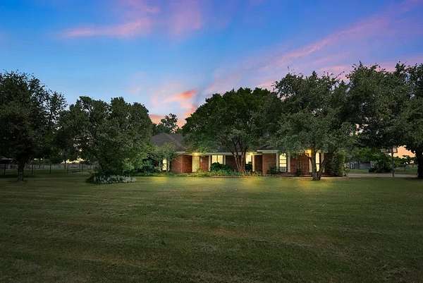 10 Acres of Improved Land for Sale in Krum, Texas