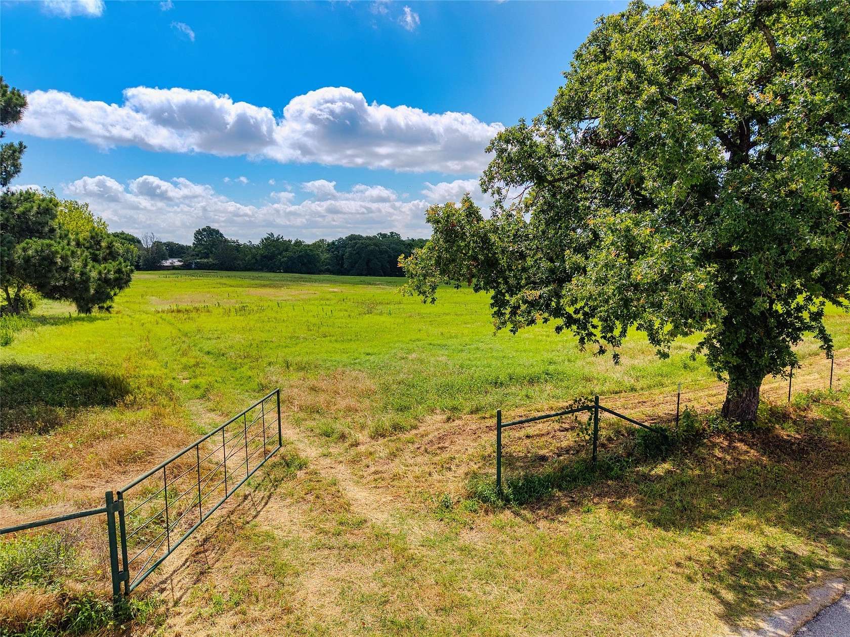 7.36 Acres of Land for Sale in Azle, Texas