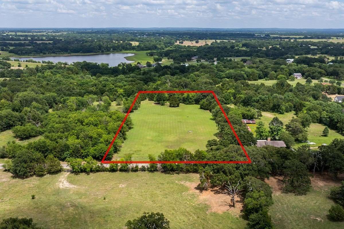 4 Acres of Residential Land for Sale in Mabank, Texas