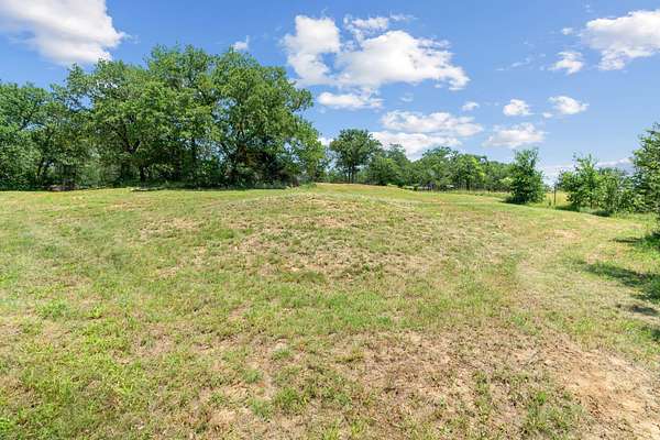 5 Acres of Residential Land for Sale in Chico, Texas