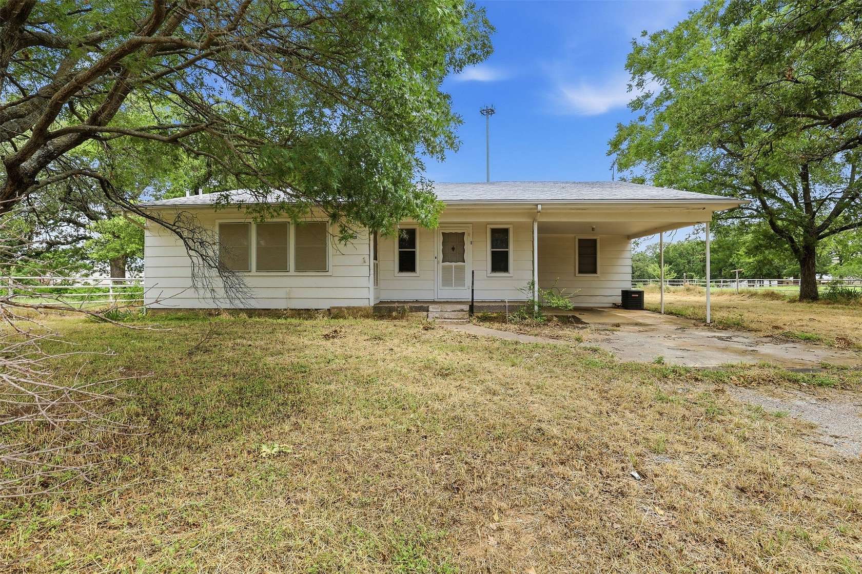 3.3 Acres of Improved Mixed-Use Land for Sale in Springtown, Texas