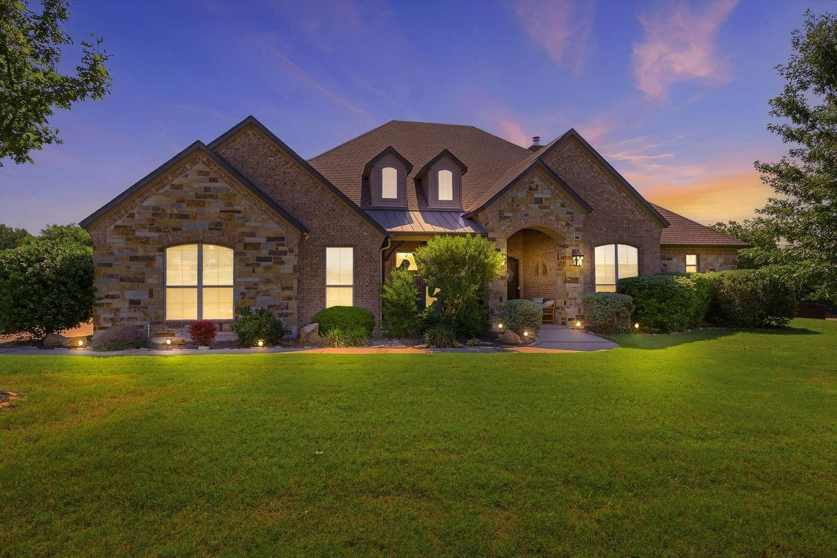 1.76 Acres of Land with Home for Sale in Midlothian, Texas