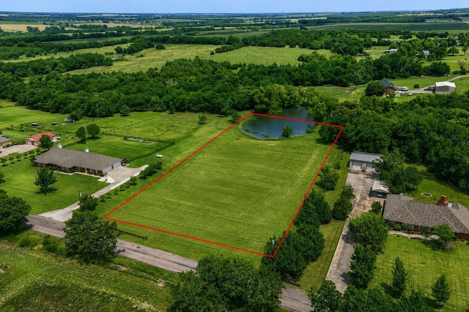 2.19 Acres of Residential Land for Sale in Van Alstyne, Texas