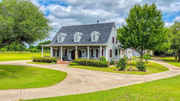 8.17 Acres of Land with Home for Sale in Reno, Texas