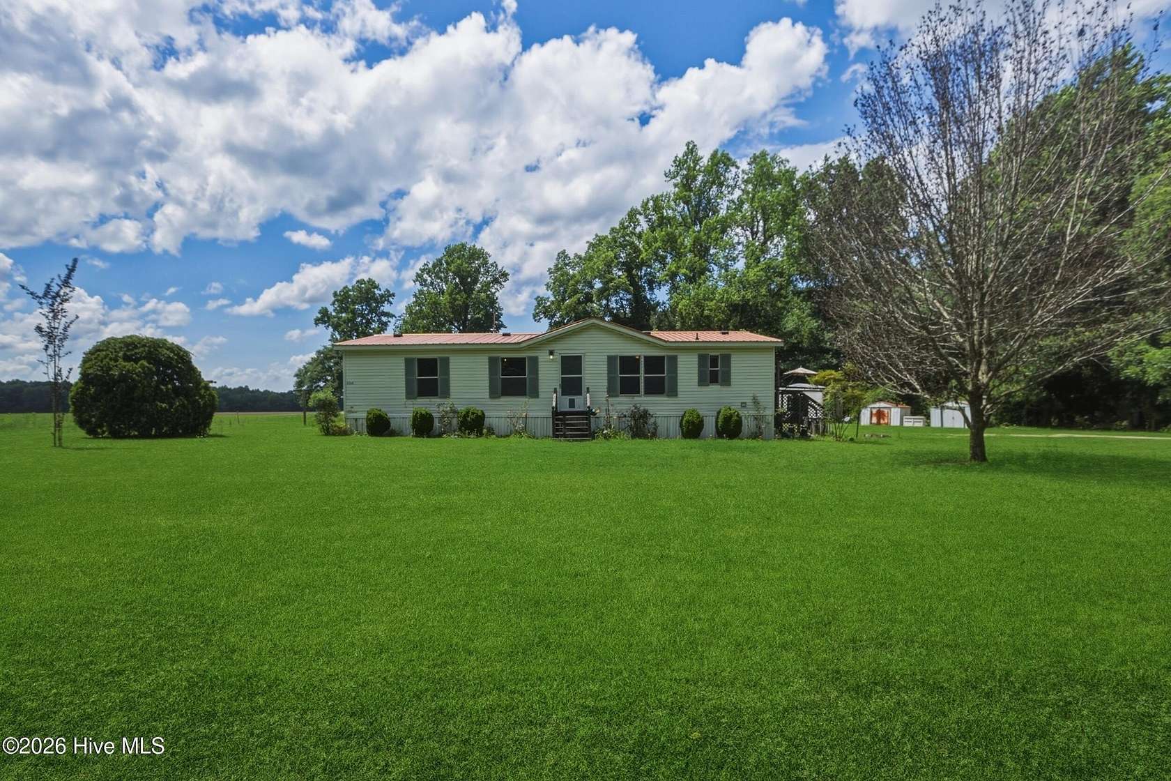 1.5 Acres of Land with Home for Sale in Kinston, North Carolina