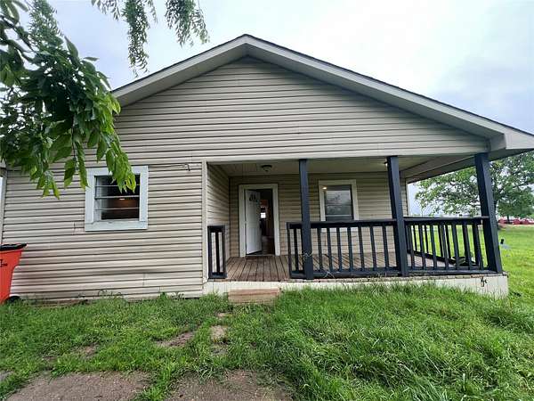 3.44 Acres of Land with Home for Sale in Quinlan, Texas