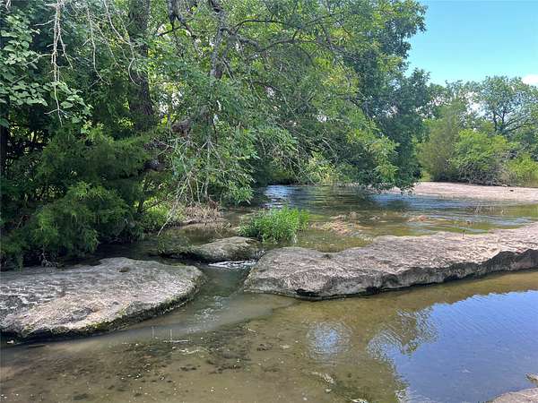 31.7 Acres of Land for Sale in Gober, Texas