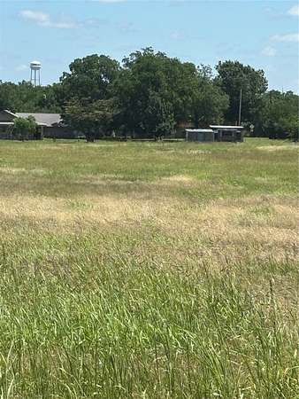 5.87 Acres of Land for Sale in St. Jo, Texas