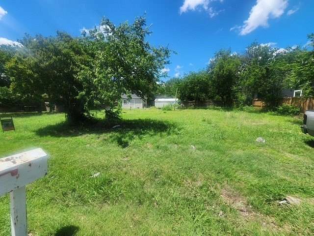 0.24 Acres of Residential Land for Sale in Arlington, Texas