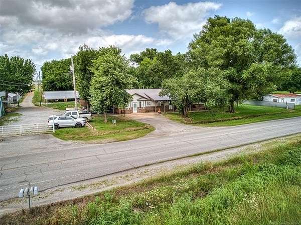 28.7 Acres of Improved Land for Sale in Locust Grove, Oklahoma