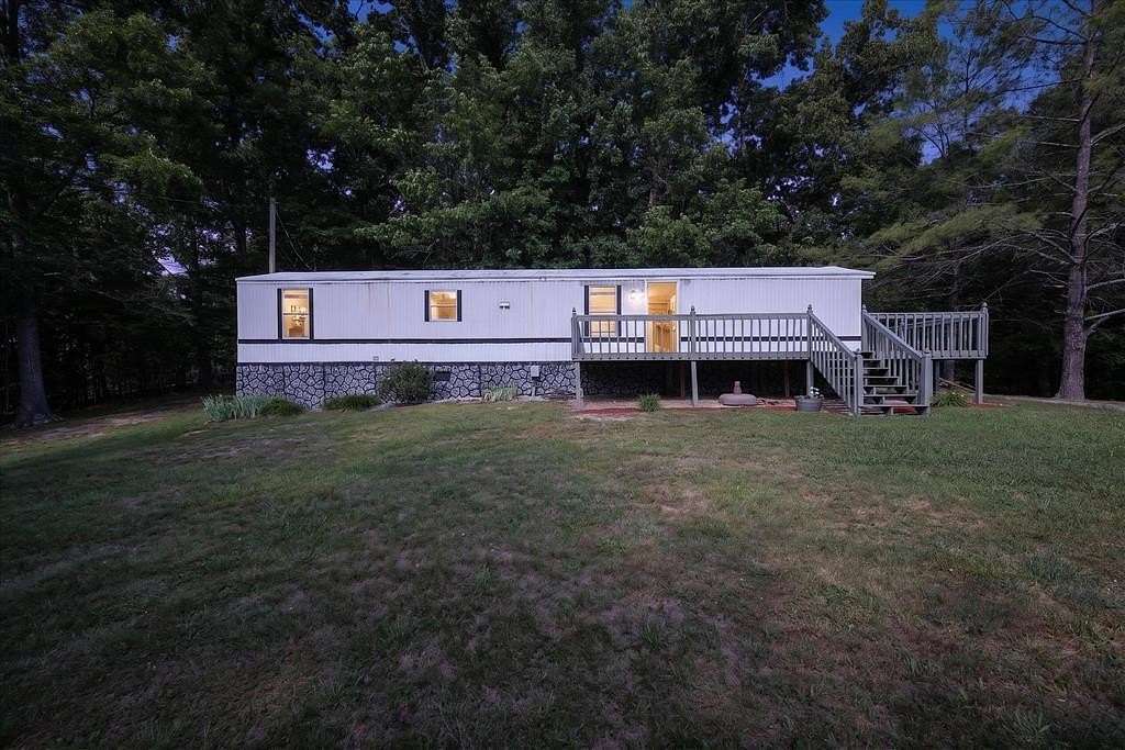 4.58 Acres of Land with Home for Sale in Abingdon, Virginia