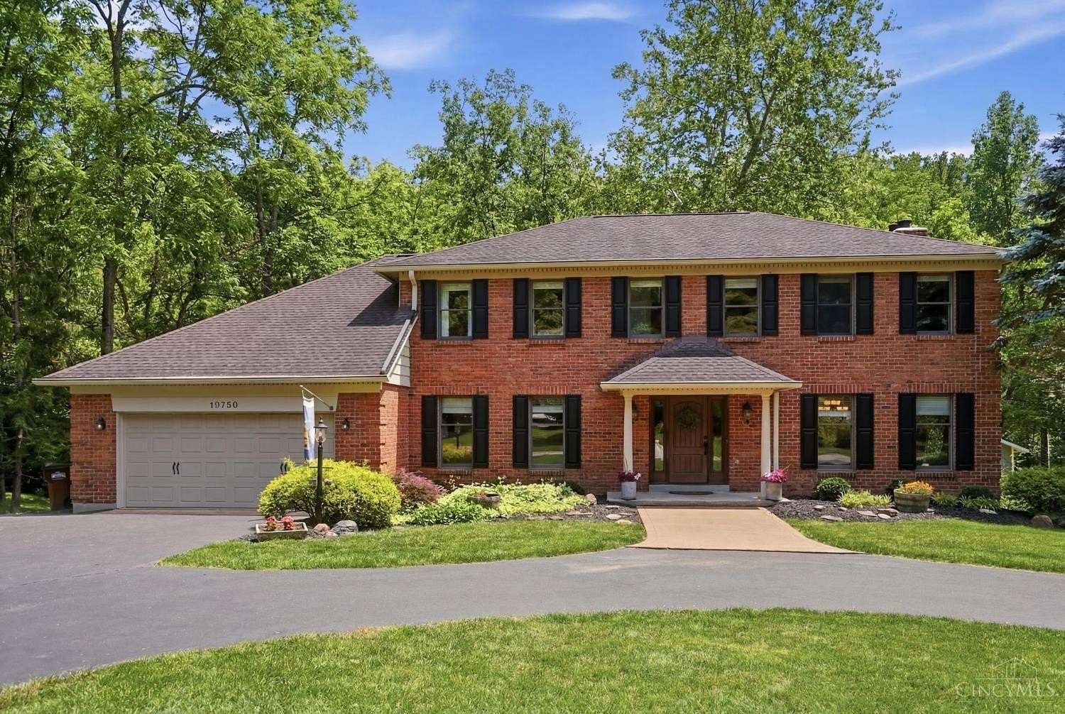 1.83 Acres of Land with Home for Sale in Symmes Township, Ohio