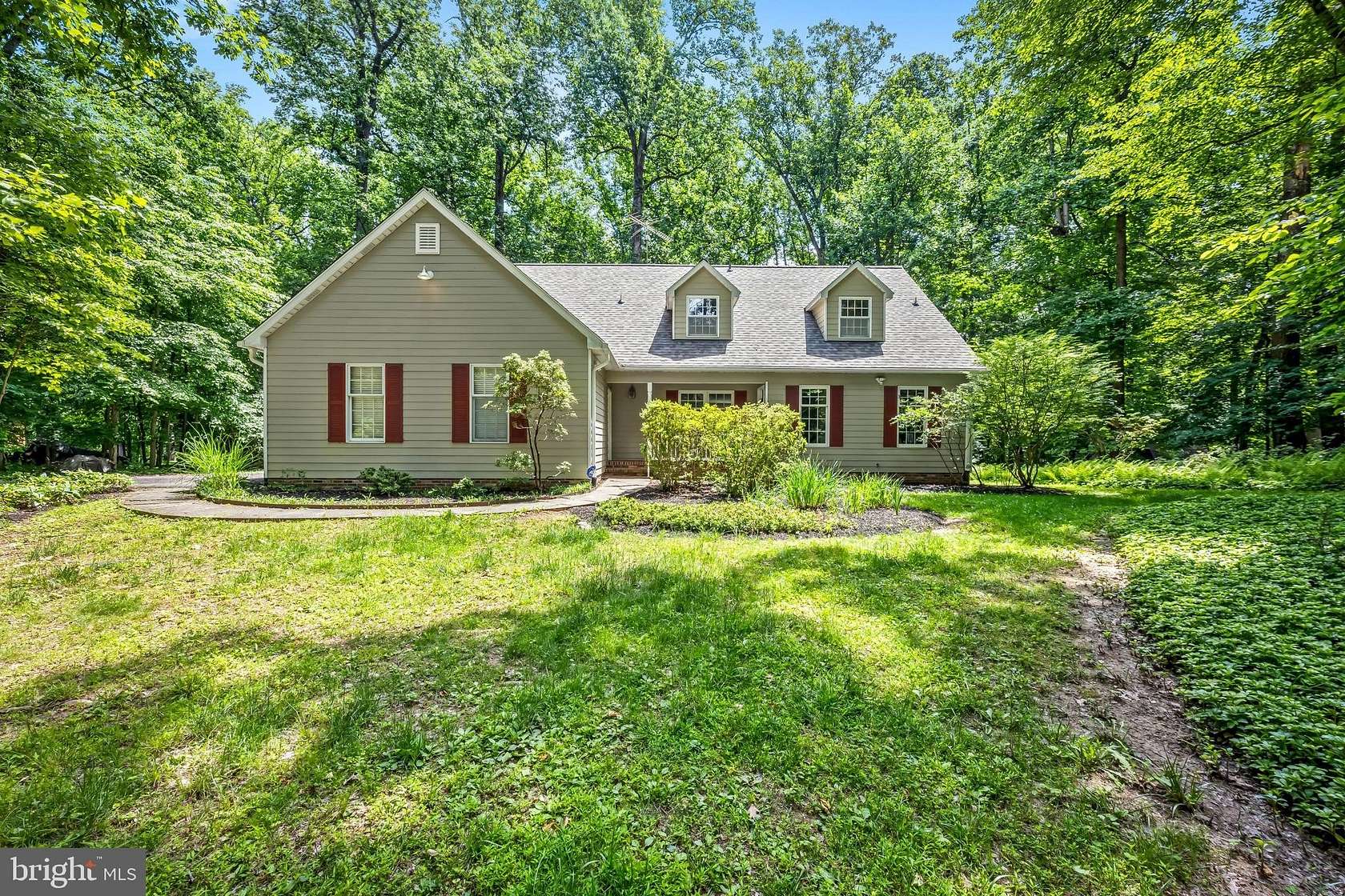 1.73 Acres of Land with Home for Sale in Reisterstown, Maryland