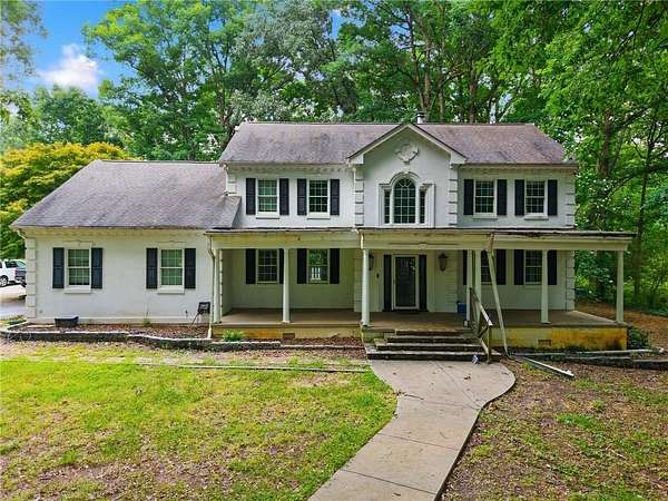 5.58 Acres of Land with Home for Sale in Hull, Georgia