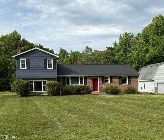 3.2 Acres of Land with Home for Sale in West Point, Virginia