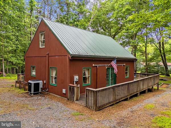 2.3 Acres of Land with Home for Sale in Berkeley Springs, West Virginia