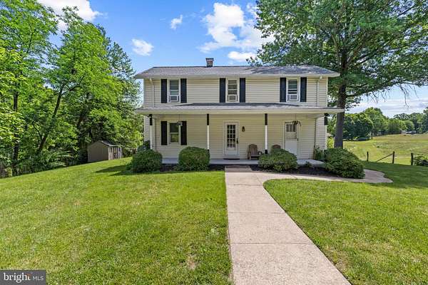 8.1 Acres of Land with Home for Lease in Clarksville, Maryland