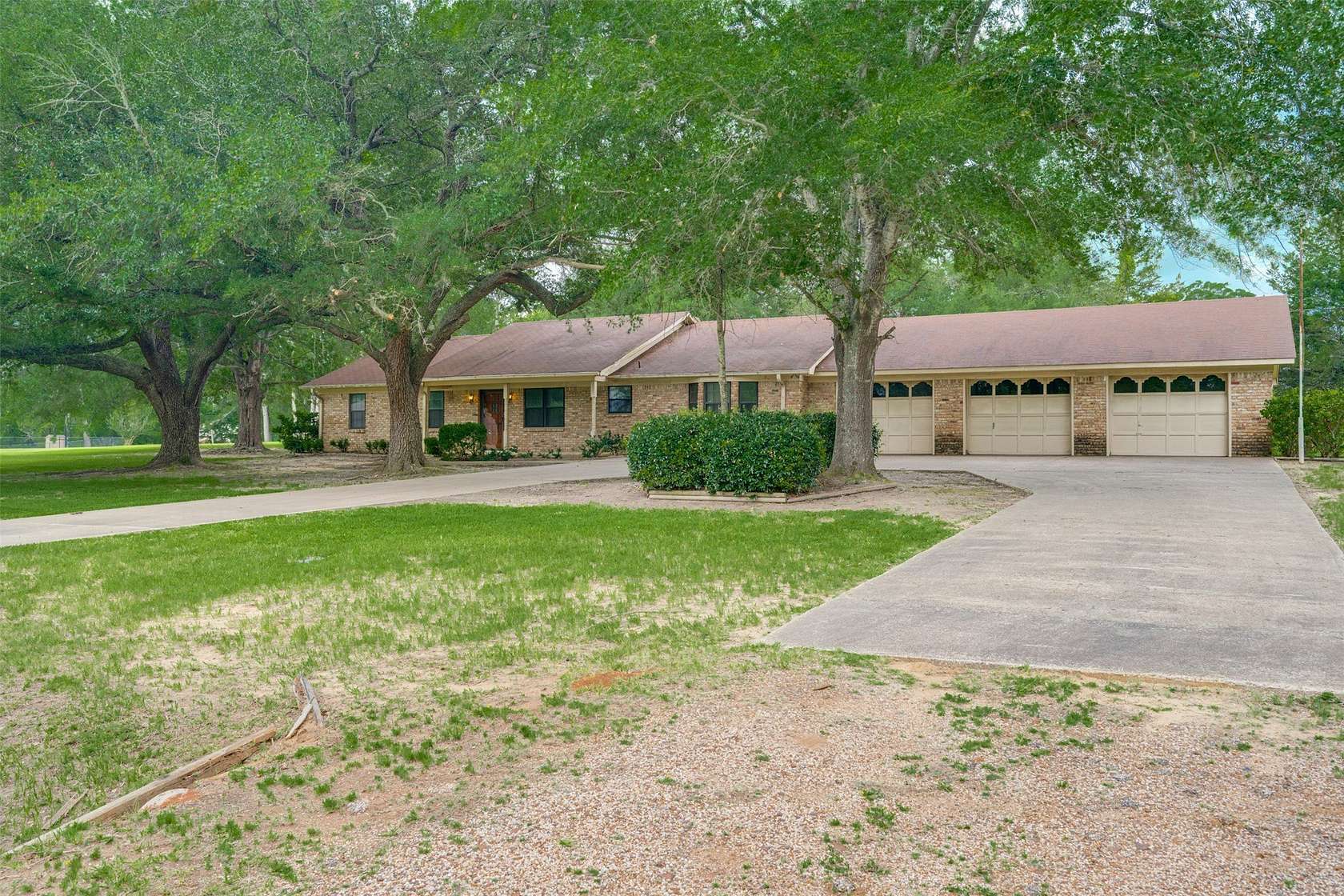 1.57 Acres of Land with Home for Sale in Tyler, Texas