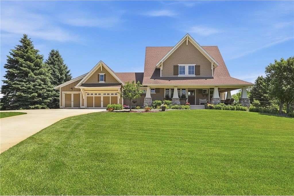 2.5 Acres of Land with Home for Sale in Credit River Township, Minnesota