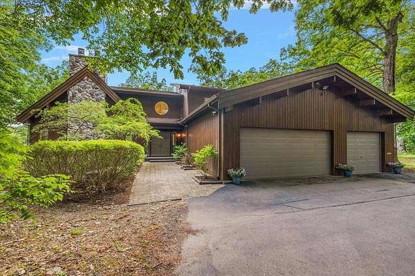 2.15 Acres of Land with Home for Sale in Ypsilanti, Michigan