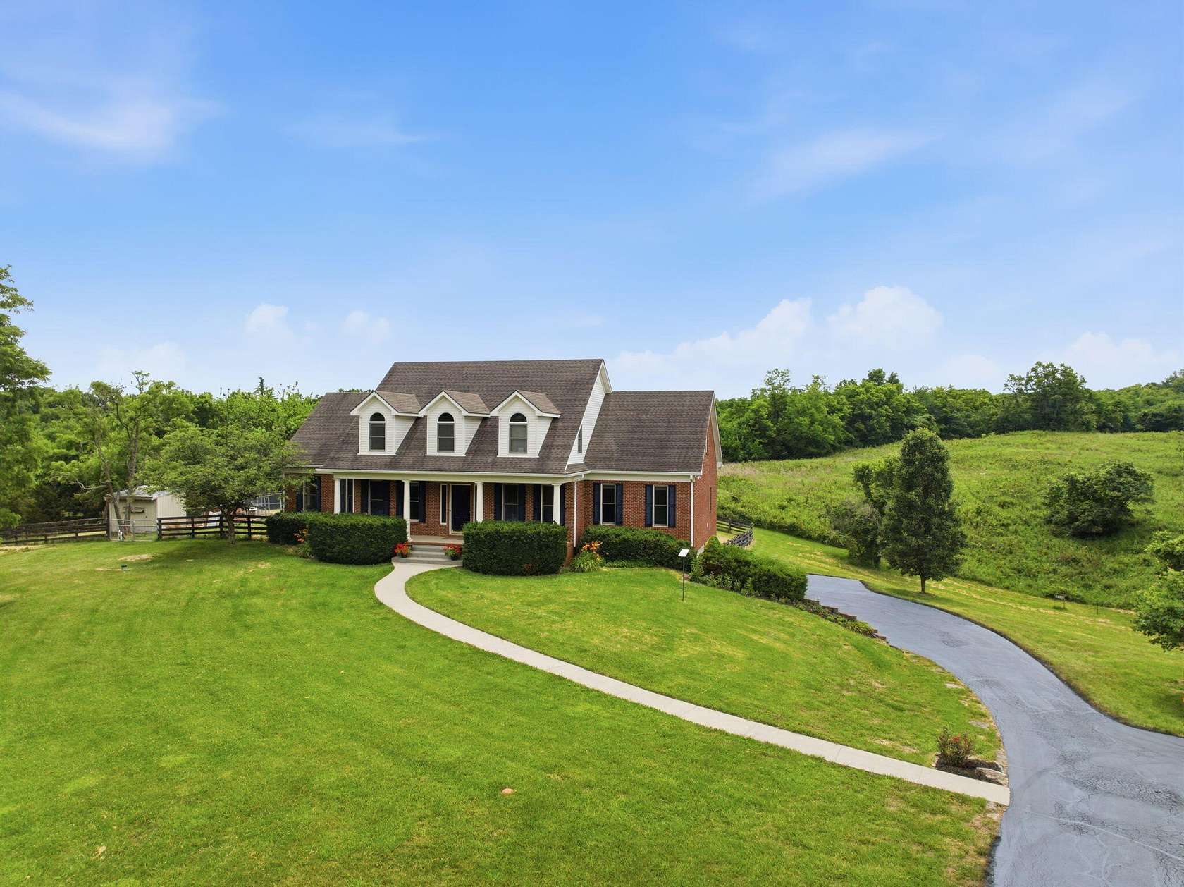 49 Acres of Land with Home for Sale in Cynthiana, Kentucky