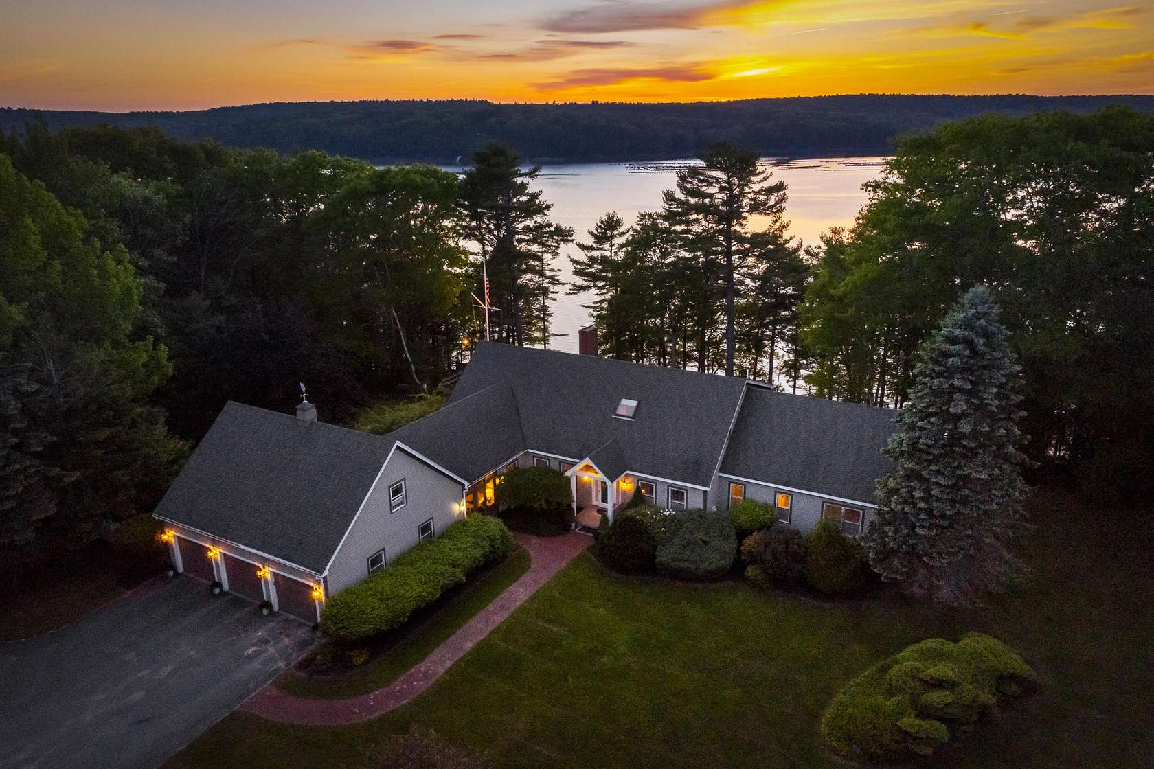 5.58 Acres of Land with Home for Sale in Bristol, Maine