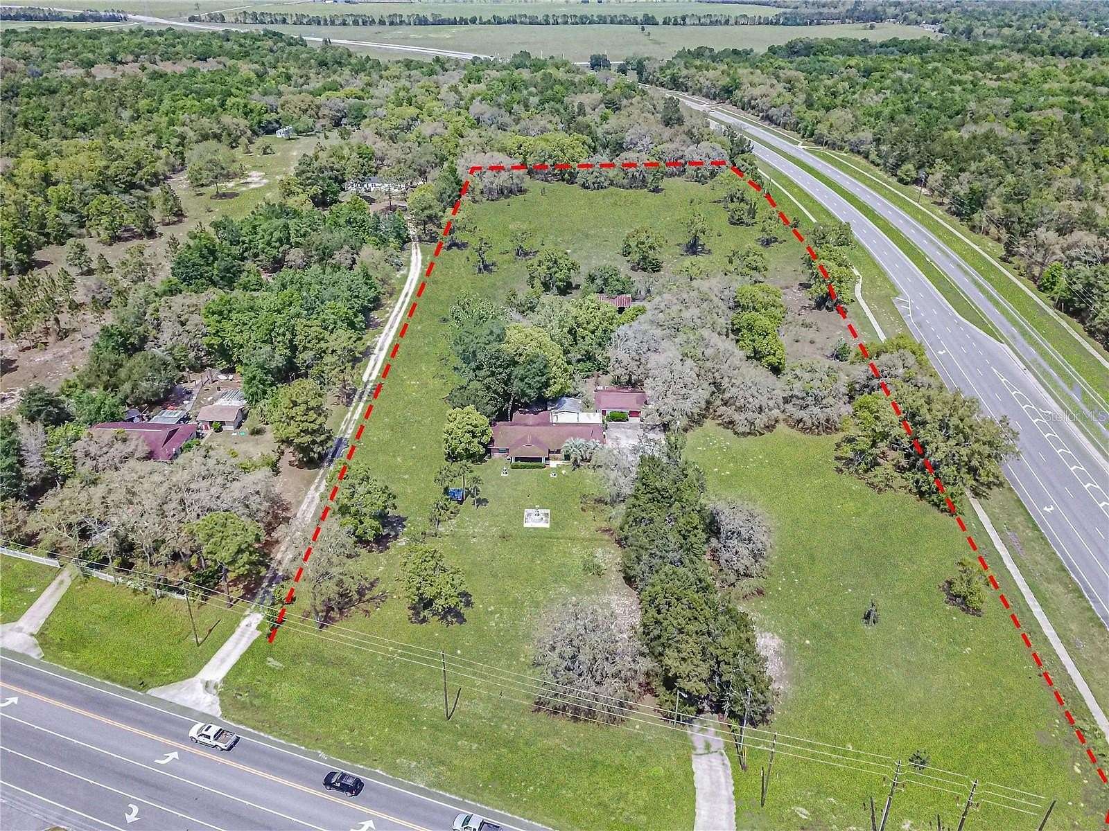 9 Acres of Land with Home for Lease in Belleview, Florida