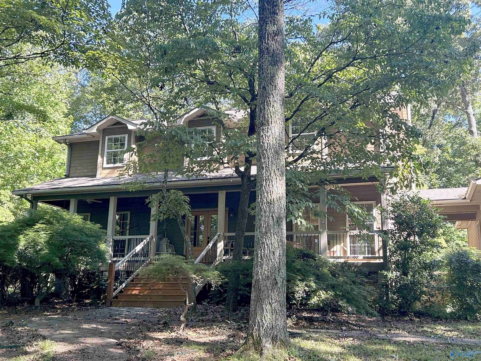 3.75 Acres of Land with Home for Sale in Glencoe, Alabama