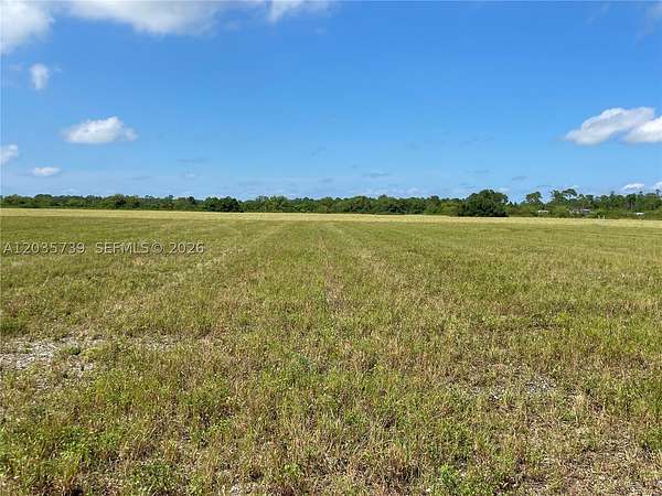 10 Acres of Recreational Land for Sale in Clewiston, Florida