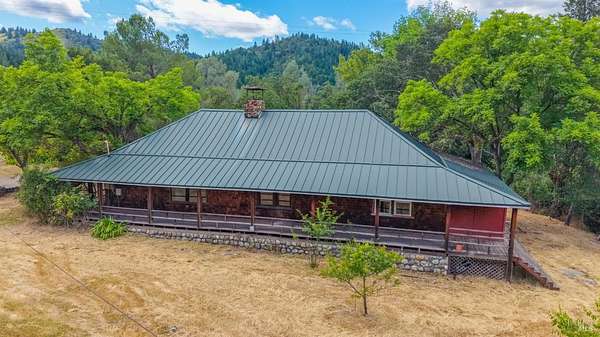 6.57 Acres of Land with Home for Sale in Potter Valley, California