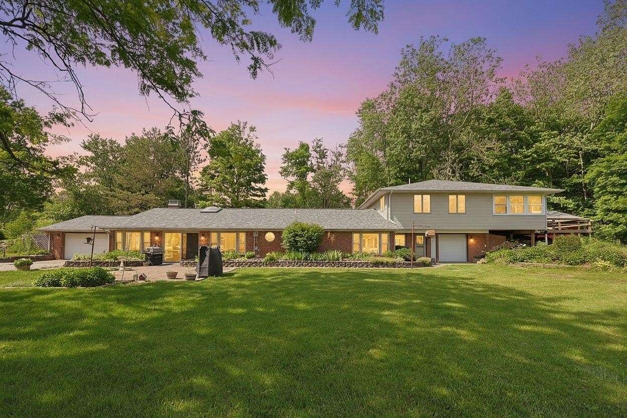 5 Acres of Land with Home for Sale in Johnstown, Ohio