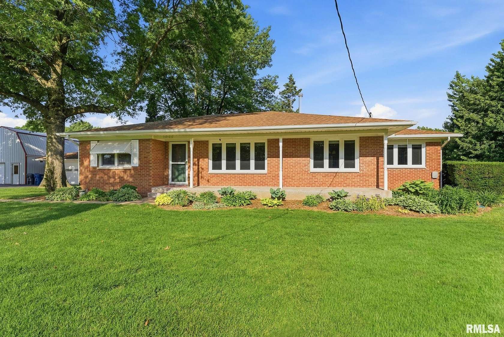 20 Acres of Recreational Land with Home for Sale in Taylor Ridge, Illinois